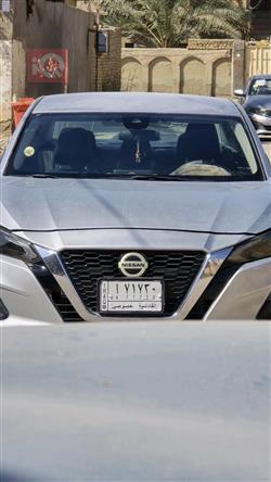 نيسان ألتيما